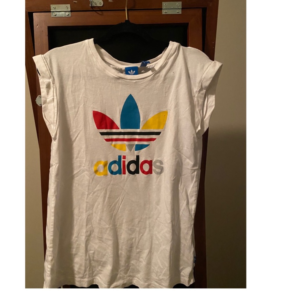 Adidas tank top t-shirt